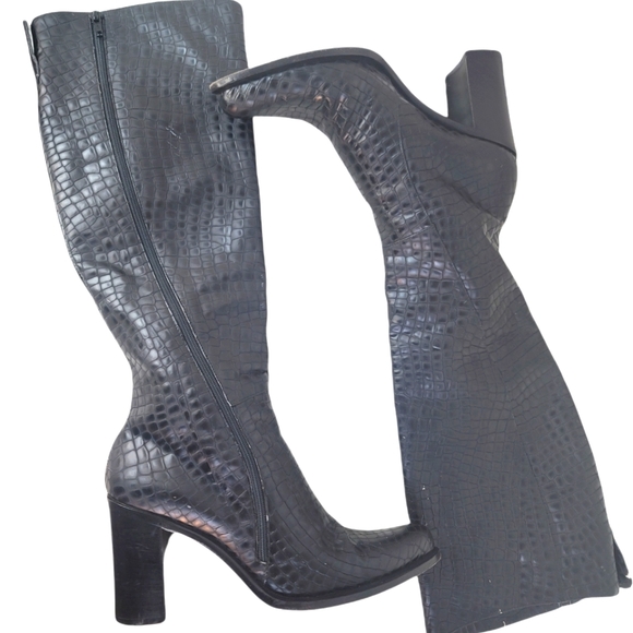 Casadei Shoes - CASADEI CESARE ITALIAN LEATHER CROCODILE KNEE LENGTH POINTED TOE HEELS B…